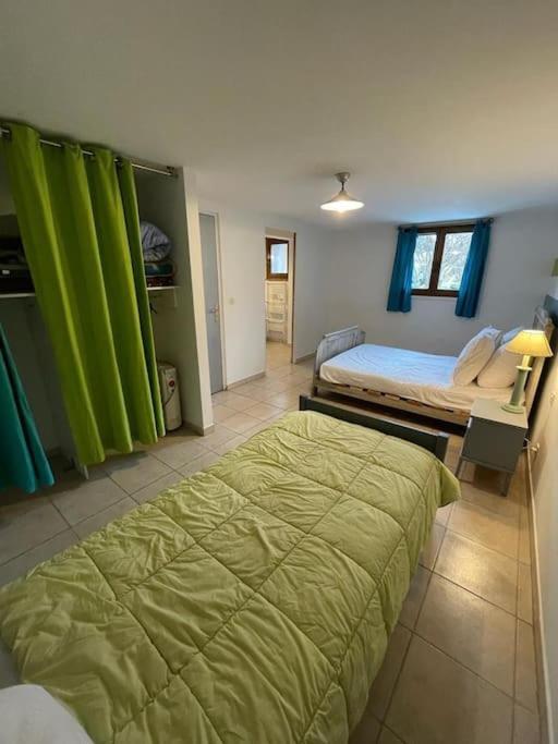 Appartement Paisible Pres Des Pistes De Ski 4 Pers Fontrabiouse Ngoại thất bức ảnh